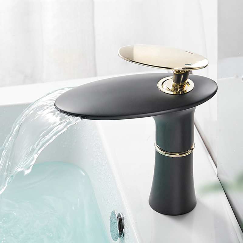 Home Hardware Bathroom Sinks - Bateria umywalkowa z wodospadem Białe złoto